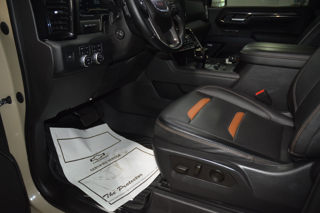 Used 2023 GMC Sierra 1500 AT4 w/ AT4 Premium Package AWD/4WD image 38