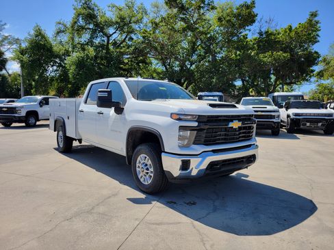 New 2026 Chevrolet Silverado 2500 W/T w/ WT Convenience Package AWD/4WD image 1