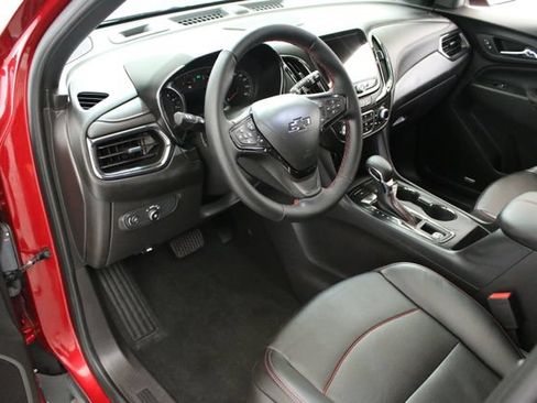 Used 2024 Chevrolet Equinox RS w/ RS Leather Package AWD/4WD image 25
