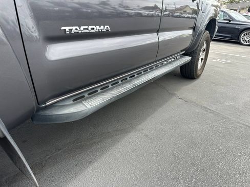 Used 2015 Toyota Tacoma PreRunner w/ TRD Off-Road Package RWD image 7