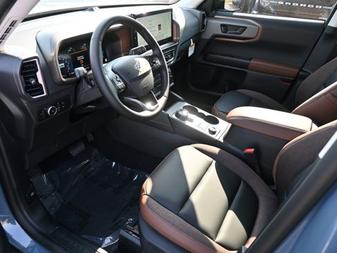 New 2025 Ford Bronco Sport Outer Banks w/ Outer Banks Tech Package+ image 16