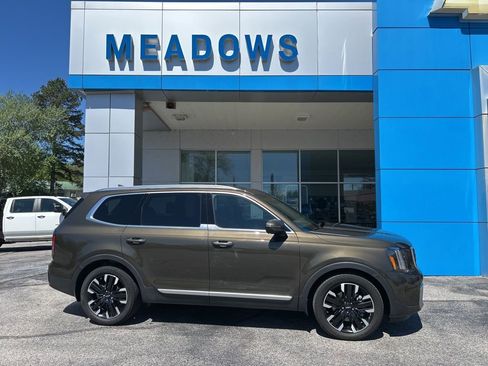 Used 2024 Kia Telluride SX AWD/4WD image 3
