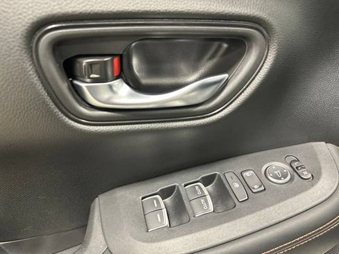 Certified 2023 Honda HR-V Sport image 24
