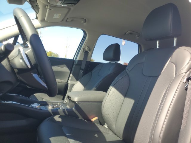 Used 2025 Kia Sorento EX AWD/4WD image 14