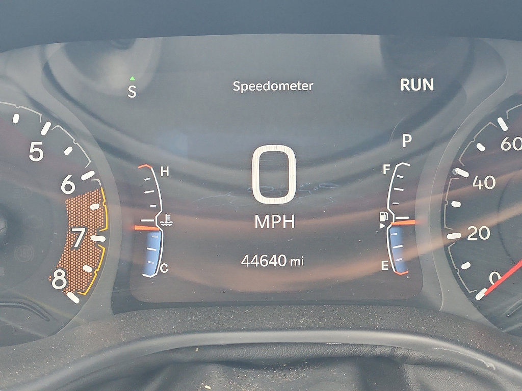 Used 2025 Jeep Compass Trailhawk AWD/4WD image 18