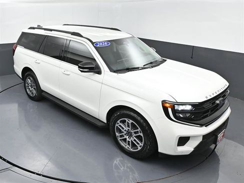Certified 2026 Ford Expedition Active AWD/4WD image 35