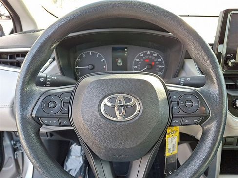 Certified 2023 Toyota Corolla Cross L image 19