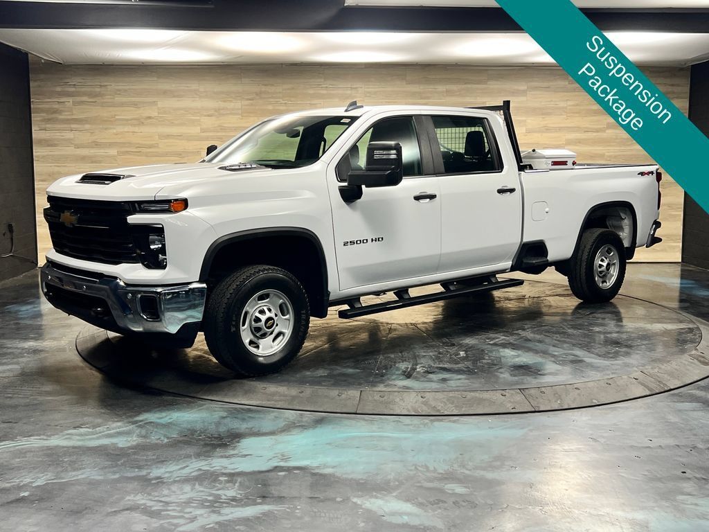 Used 2025 Chevrolet Silverado 2500 W/T w/ WT/CX Safety Package AWD/4WD image 9