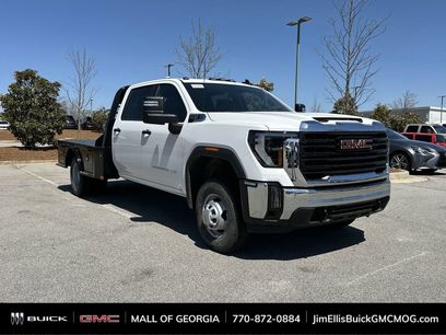 New 2025 GMC Sierra 3500 Pro w/ Convenience Package