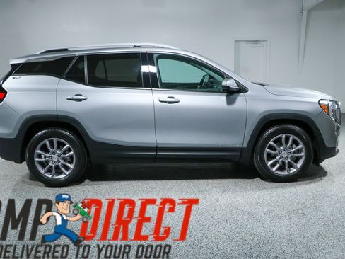 Used 2023 GMC Terrain SLT FWD image 6