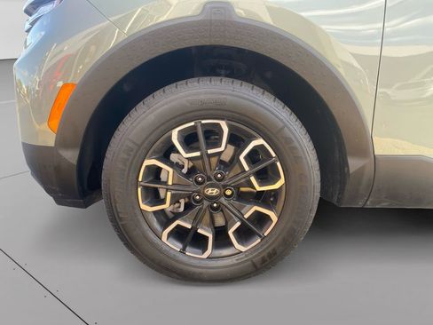 Used 2022 Hyundai Santa Cruz SEL w/ Activity Package FWD image 12