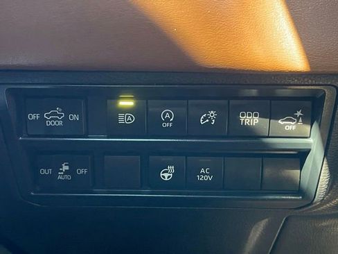 Used 2025 Toyota Tundra 1794 Edition image 14