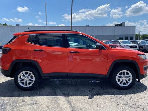 Used 2020 Jeep Compass Sport w/ Cold Weather Group AWD/4WD image 8