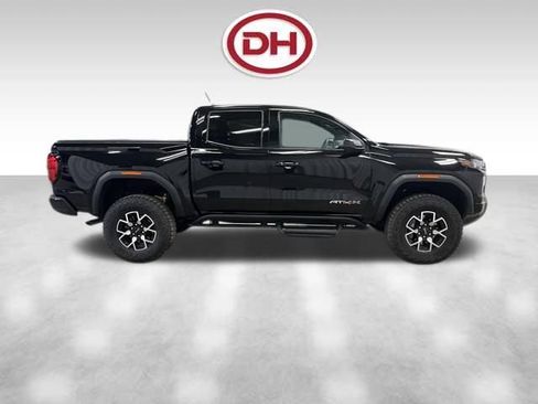 Used 2025 GMC Canyon AT4 w/ AT4X Package AWD/4WD image 31