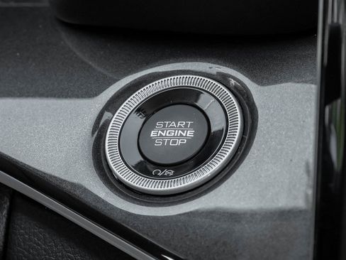 Used 2022 Jeep Grand Cherokee Laredo w/ Luxury Tech Group I image 26