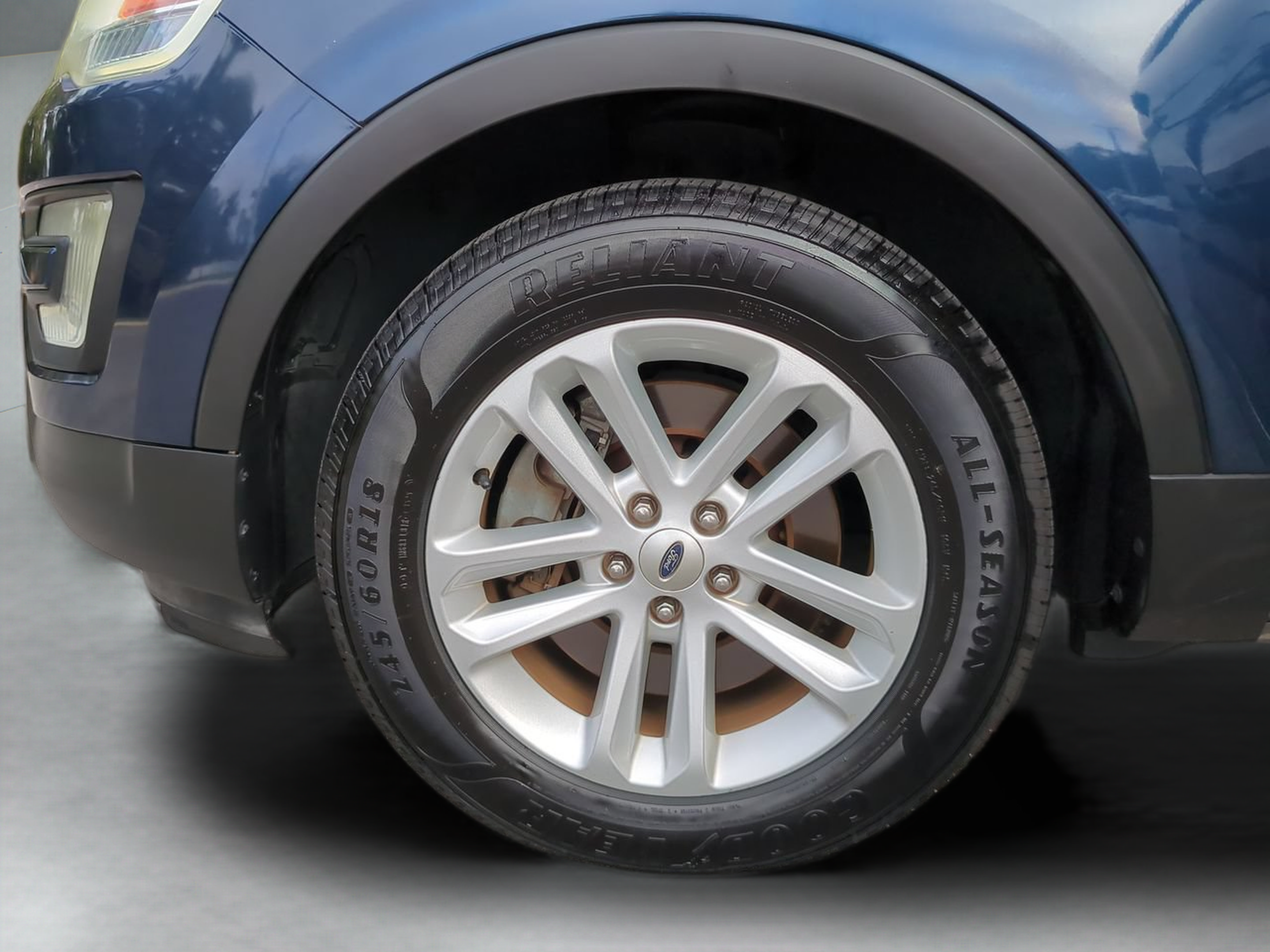 Used 2016 Ford Explorer XLT FWD image 32