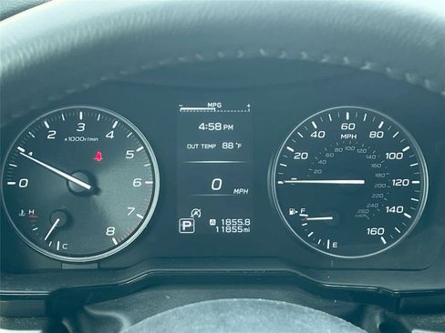 Used 2025 Subaru Outback Premium AWD/4WD image 24
