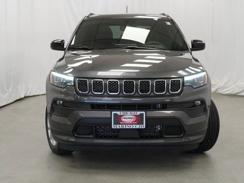 Certified 2023 Jeep Compass Latitude w/ Sun and Sound Group image 8