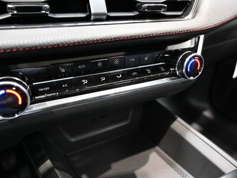 New 2026 Chevrolet Equinox RS w/ LPO, Floor Liner Package image 17