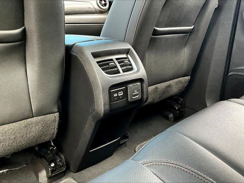 Used 2019 Chevrolet Blazer Premier w/ Sun and Wheels Package image 33