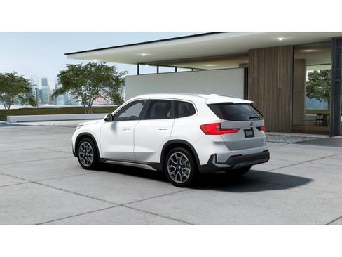 New 2026 BMW X1 xDrive28i w/ Convenience Package image 2