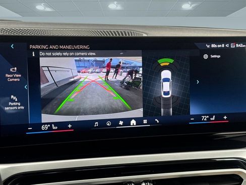 Certified 2024 BMW i4 eDrive35 w/ Premium Package RWD image 24