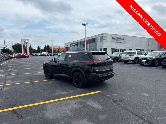 Certified 2023 Nissan Rogue SV w/ SV Premium B Package AWD/4WD image 6