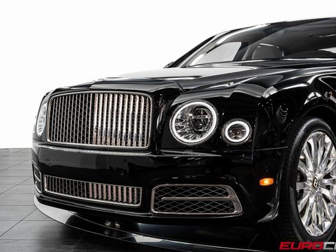 Used 2020 Bentley Mulsanne image 10