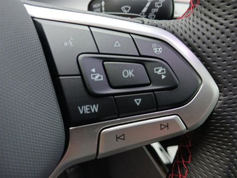 New 2025 Volkswagen GTI SE image 21