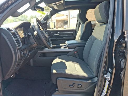 Certified 2022 RAM 1500 Big Horn AWD/4WD image 14