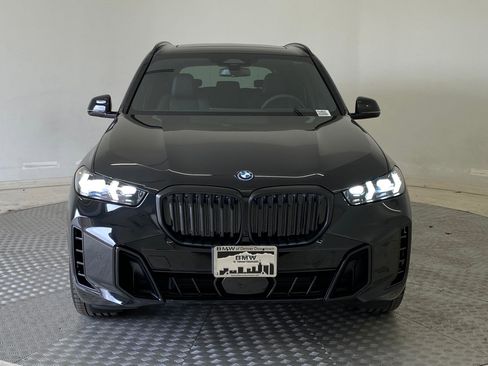 New 2026 BMW X5 xDrive50e w/ M Sport Package image 6