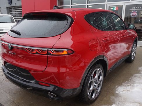 New 2024 Alfa Romeo Tonale Veloce image 12