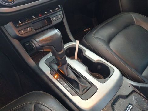 Used 2018 Chevrolet Colorado ZR2 AWD/4WD image 32
