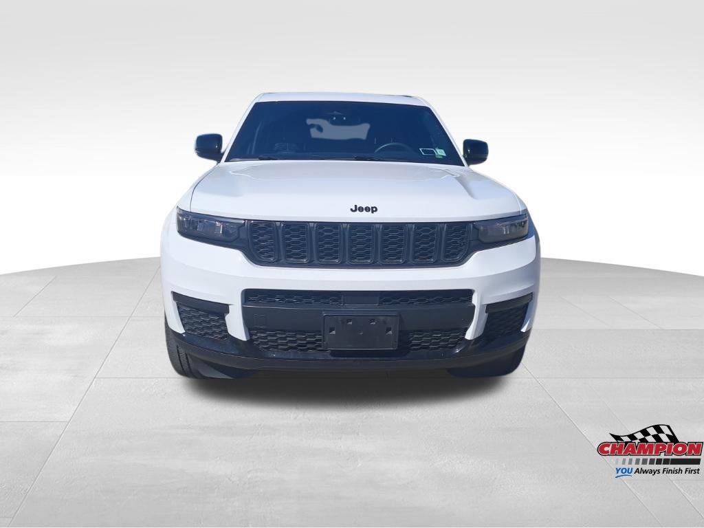 Used 2023 Jeep Grand Cherokee L Laredo AWD/4WD image 10