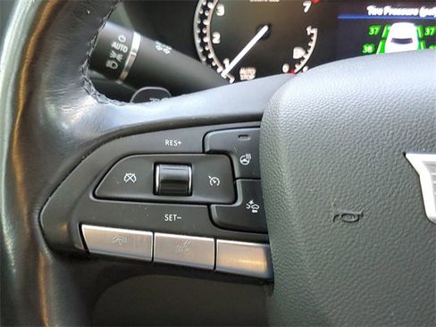 Certified 2021 Cadillac XT4 Luxury w/ Cold Weather Package image 21