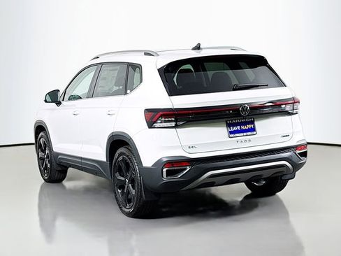New 2026 Volkswagen Taos SEL AWD/4WD image 5