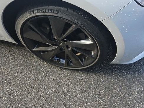 Used 2023 Genesis G70 2.0T w/ Sport Prestige Package image 2