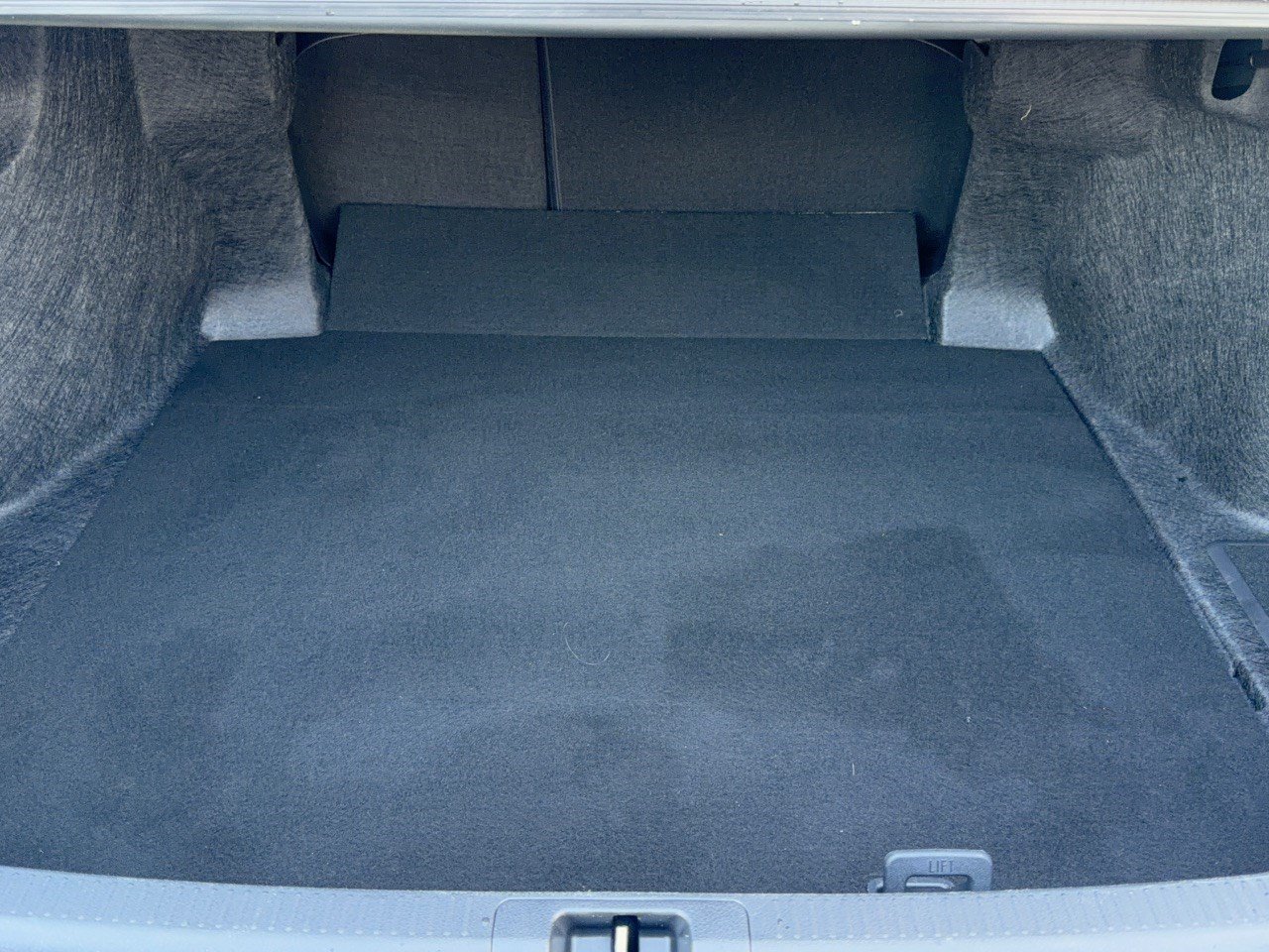 Used 2026 Toyota Camry SE w/ Convenience Package FWD image 28