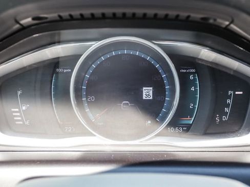 Used 2016 Volvo XC60 T5 Platinum FWD image 32