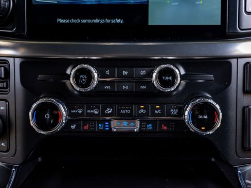 Used 2022 Ford F150 Lariat w/ Equipment Group 502A High AWD/4WD image 26