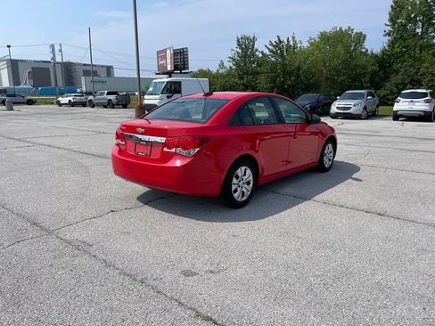 Used 2015 Chevrolet Cruze L FWD image 5