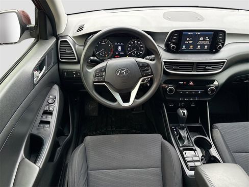 Used 2020 Hyundai Tucson SE w/ Winter Weather Package image 20