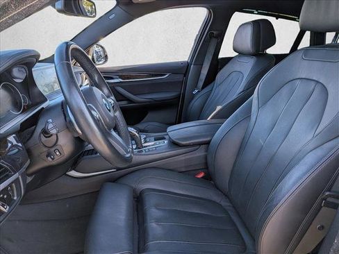 Used 2019 BMW X6 xDrive50i w/ M Sport Package image 10