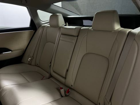 Used 2018 Honda Clarity Touring image 26