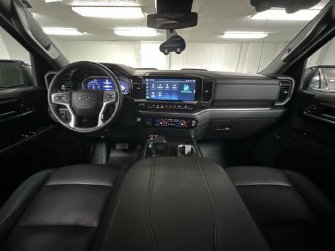 Certified 2024 Chevrolet Silverado 1500 LT Trail Boss w/ Convenience Package II image 19