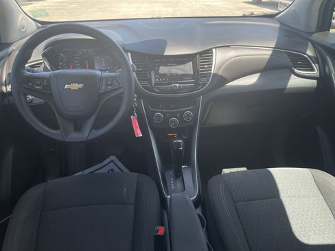Used 2020 Chevrolet Trax LS w/ Tint and Cruise Package FWD image 14
