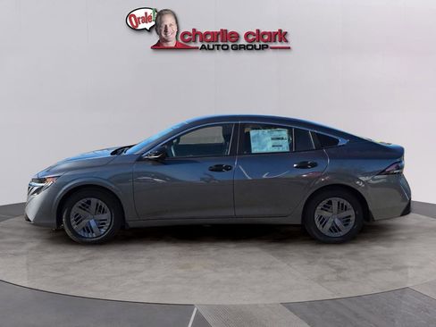 New 2026 Nissan Sentra S w/ Floor Mat Package FWD image 3