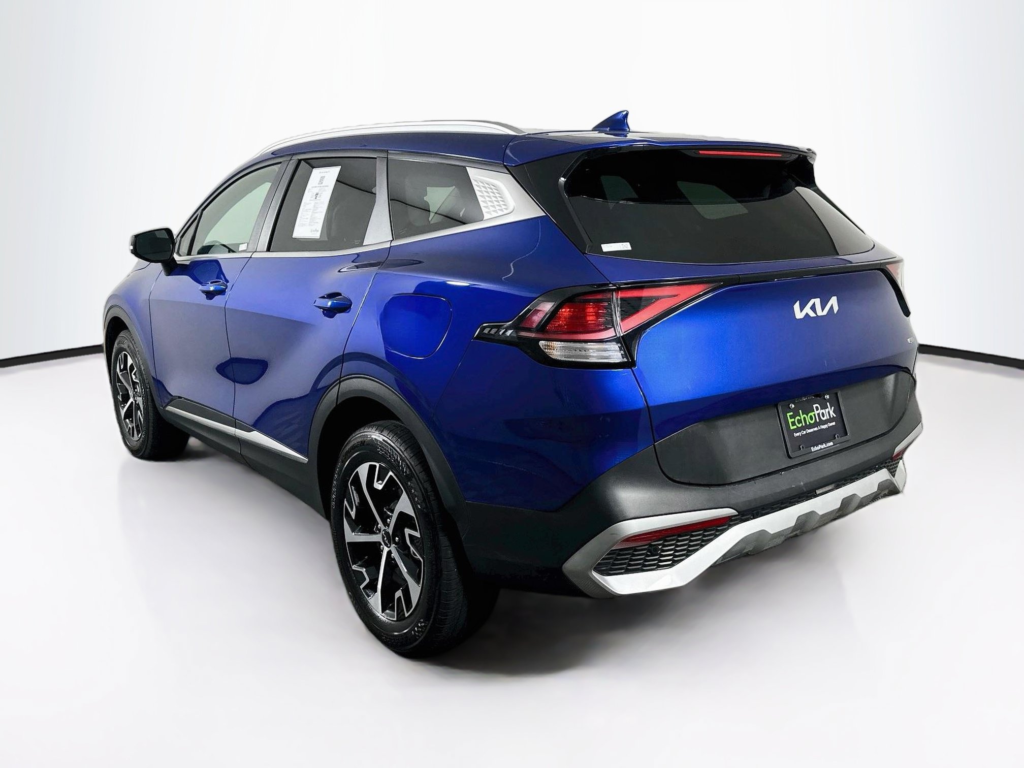 Used 2024 Kia Sportage EX AWD/4WD image 5