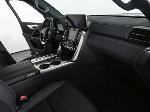 Used 2025 Lexus LX 700h F Sport AWD/4WD image 23