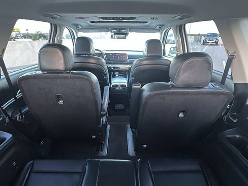 Used 2025 Kia Telluride S FWD image 37